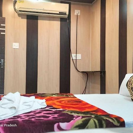 Gonda Oyo Mosaic Hotel And Restaurant المظهر الخارجي الصورة