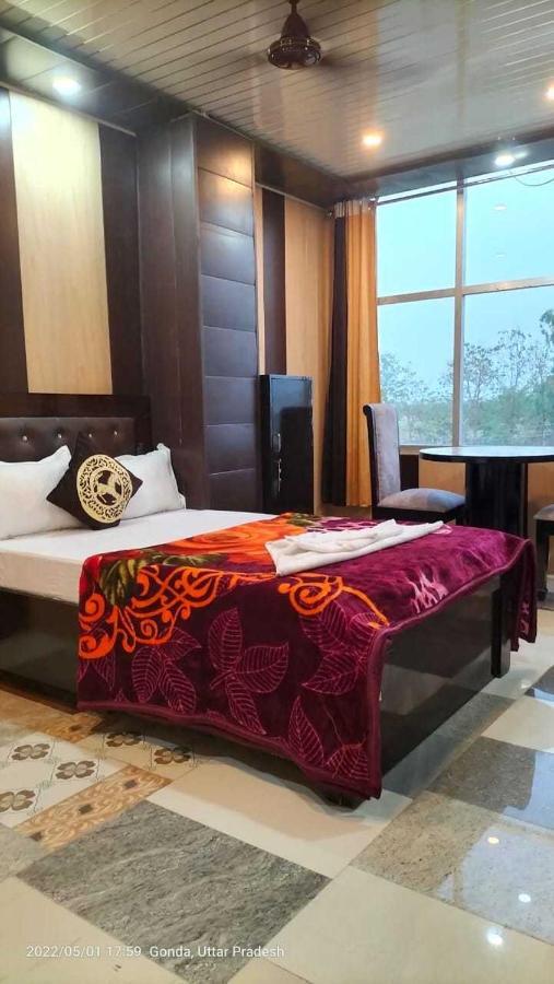 Gonda Oyo Mosaic Hotel And Restaurant المظهر الخارجي الصورة