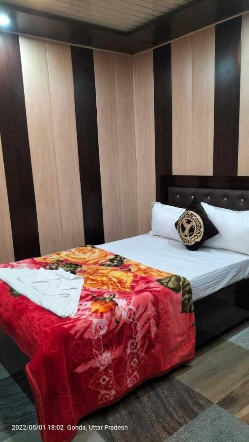 Gonda Oyo Mosaic Hotel And Restaurant المظهر الخارجي الصورة